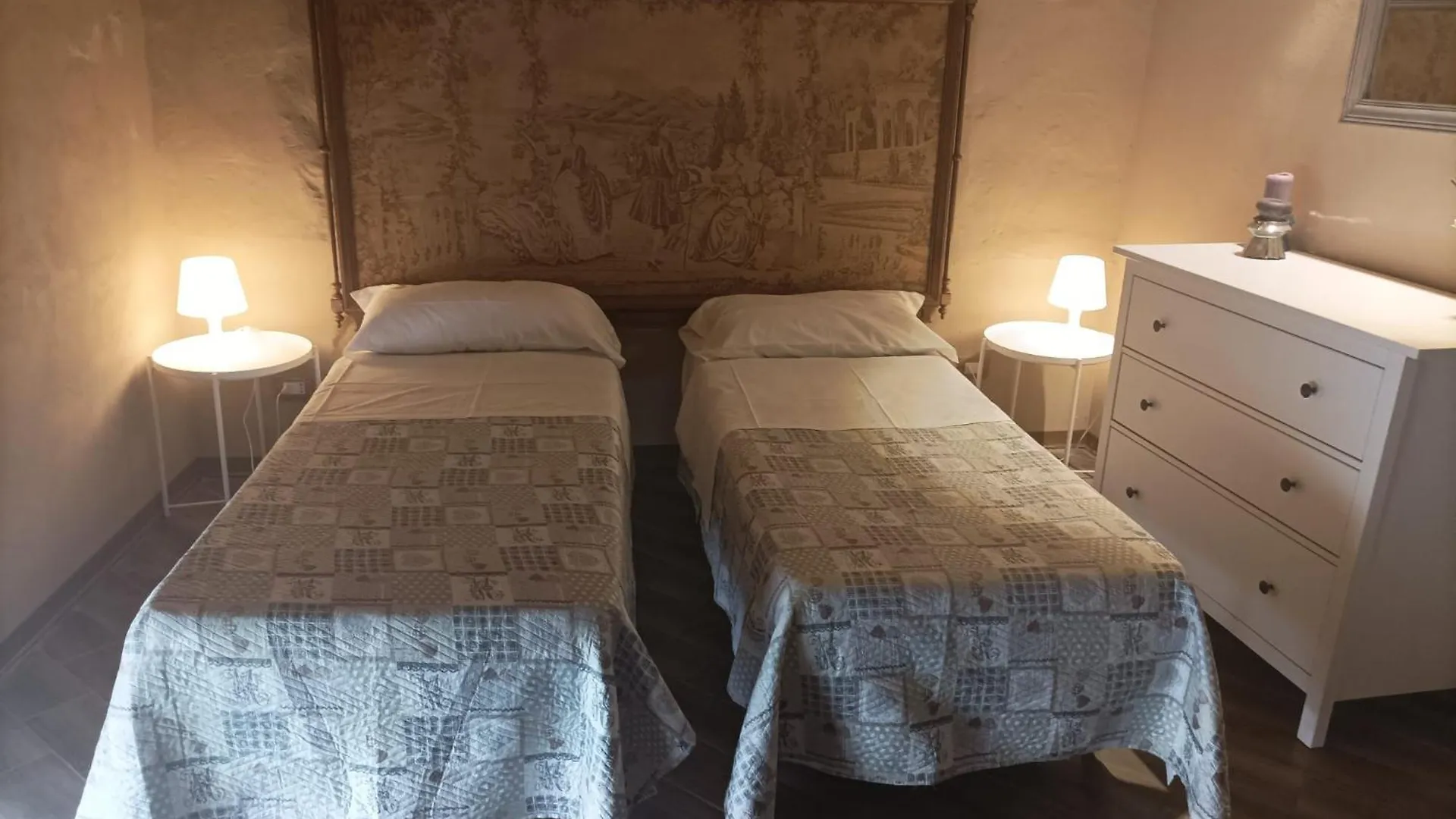 Le Capocce Del 900 Appartament Apartment Catania